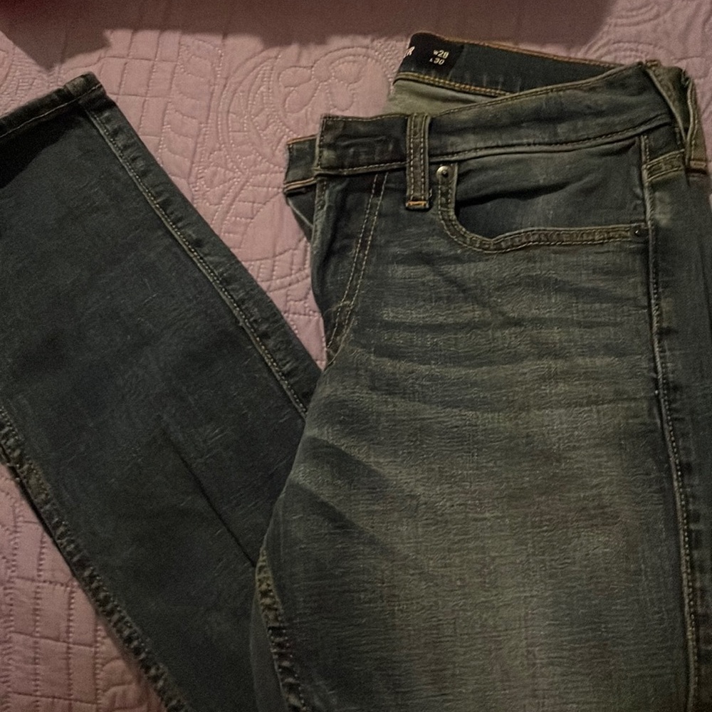 Hollister men’s jeans 28x30